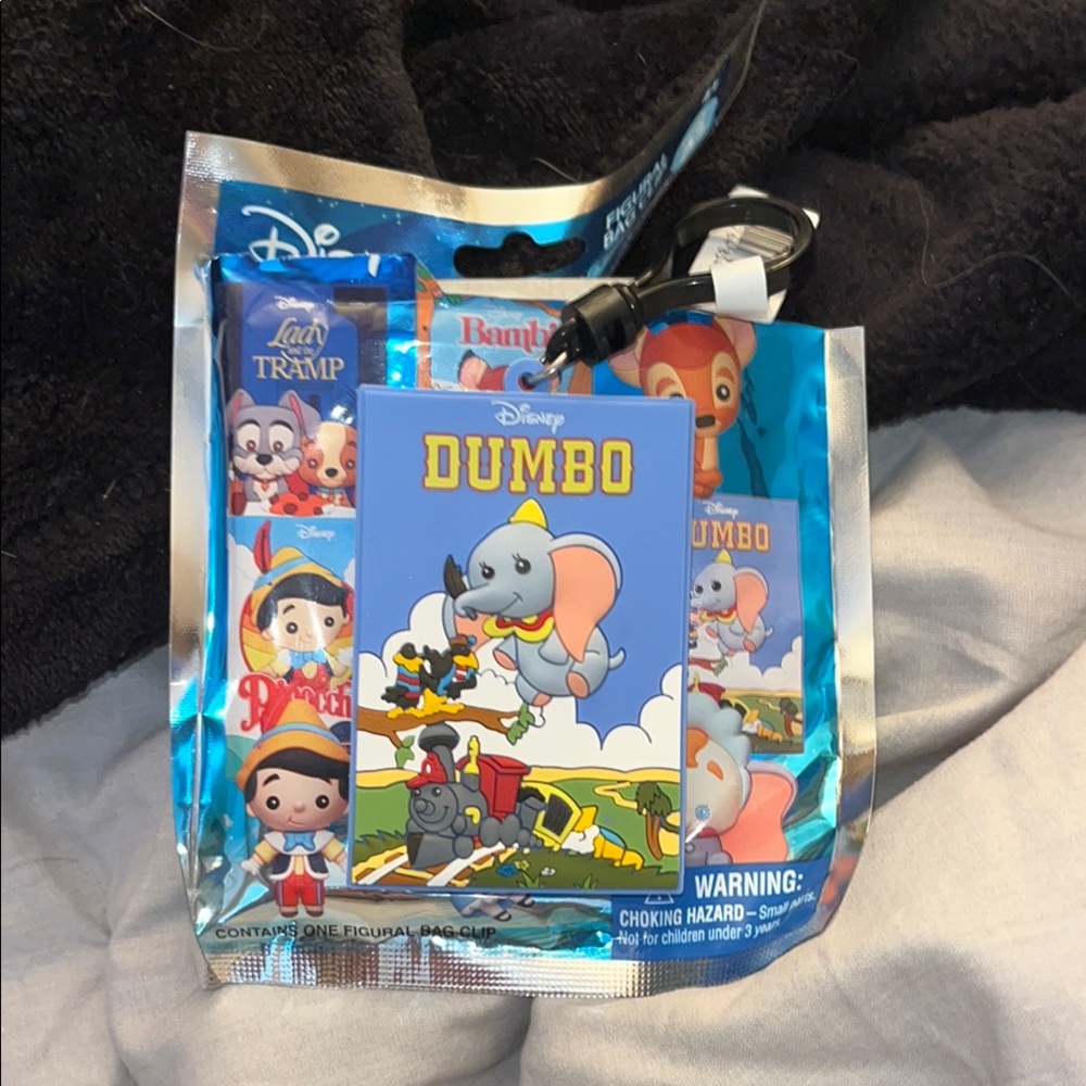 Disney dumbo movie poster figural bag clip
